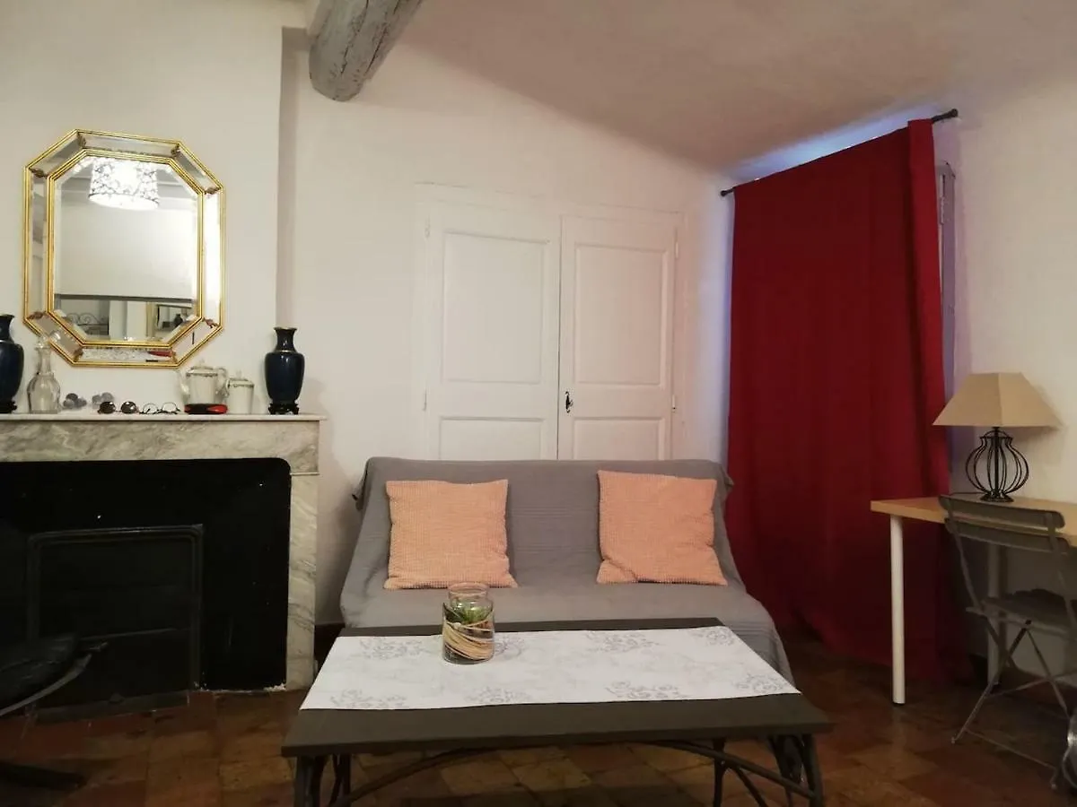 شقة Studio Ensoleille, Typique Centre Historique, Wifi آيكس أومبروفينس فرنسا