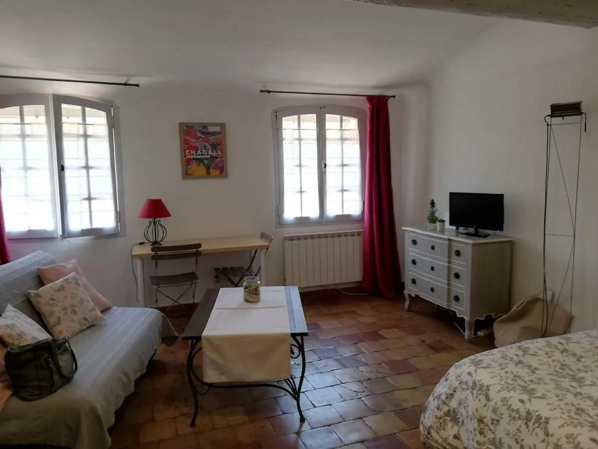 Studio Ensoleille, Typique Centre Historique, Wifi Aix-en-Provence France