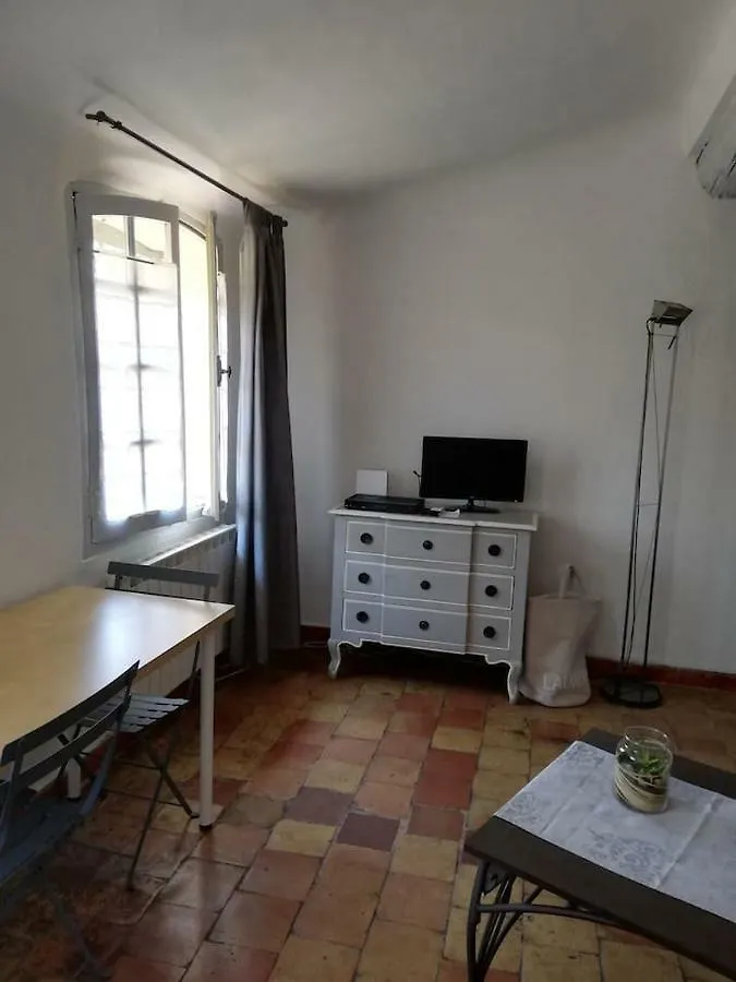 Studio Ensoleille, Typique Centre Historique, Wifi Aix-en-Provence France