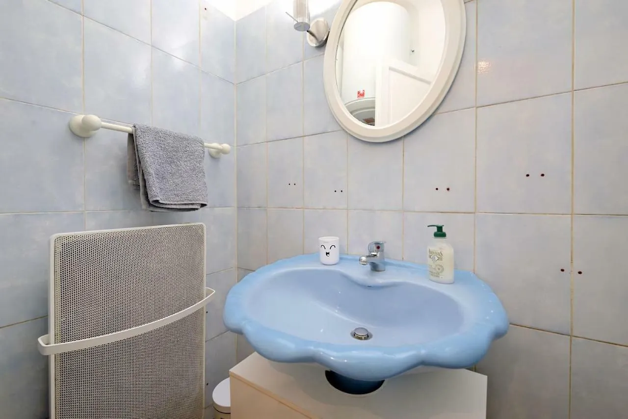 Apartment Studio Ensoleille, Typique Centre Historique, Wifi Aix-en-Provence France