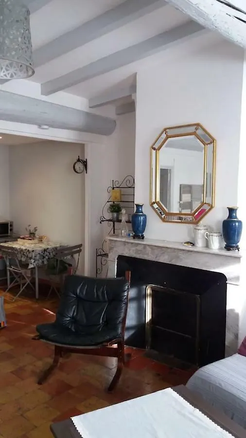 Studio Ensoleille, Typique Centre Historique, Wifi Aix-en-Provence Apartment