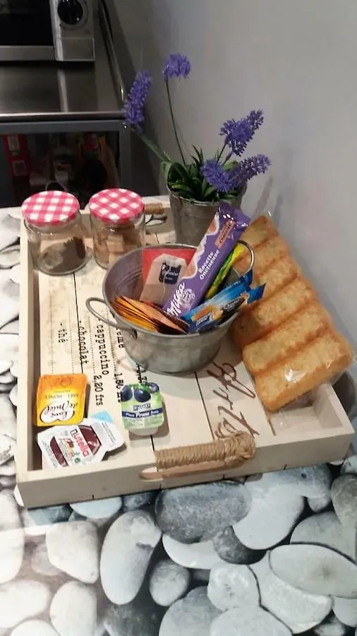 Apartment Studio Ensoleille, Typique Centre Historique, Wifi Aix-en-Provence France