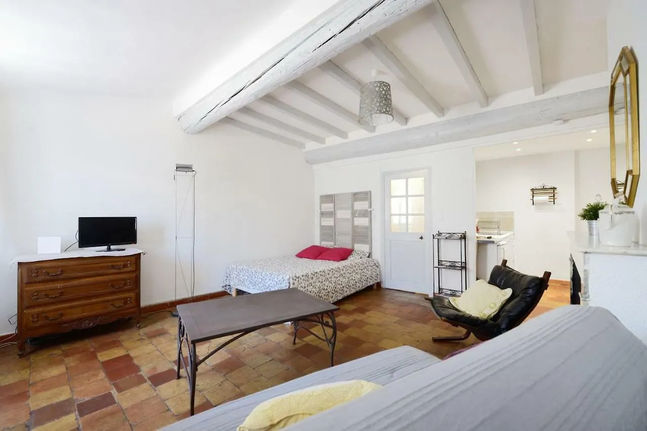 Studio Ensoleille, Typique Centre Historique, Wifi Apartment Aix-en-Provence France
